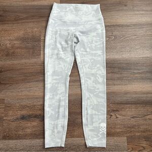 Lululemon Wunder Under High-Rise 25” Leggings Incognito Camo x SoulCycle Size 6